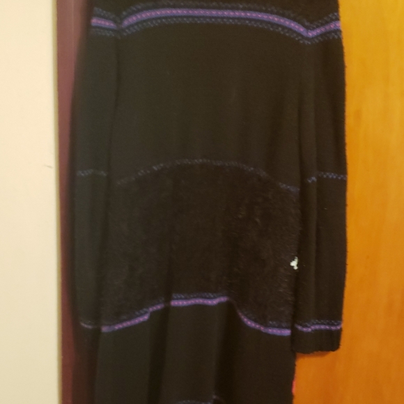 Cardigan - Picture 4 of 4